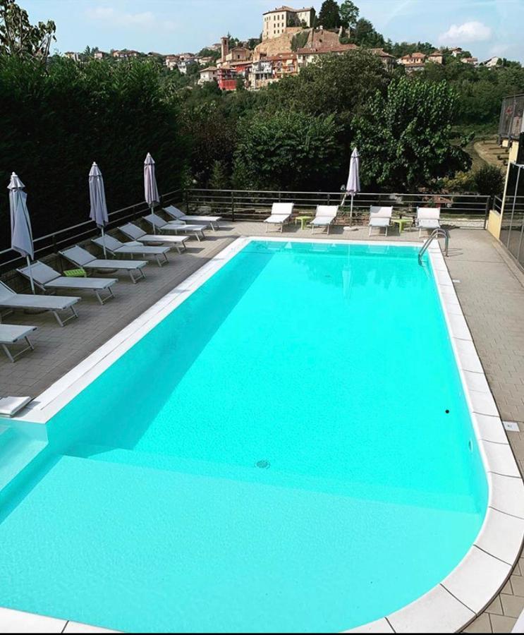 Mongalletto Castellinaldo ภายนอก รูปภาพ